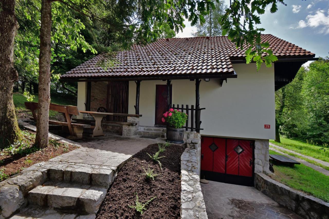 Sweet Stay Forest House Vrhnika Exterior foto